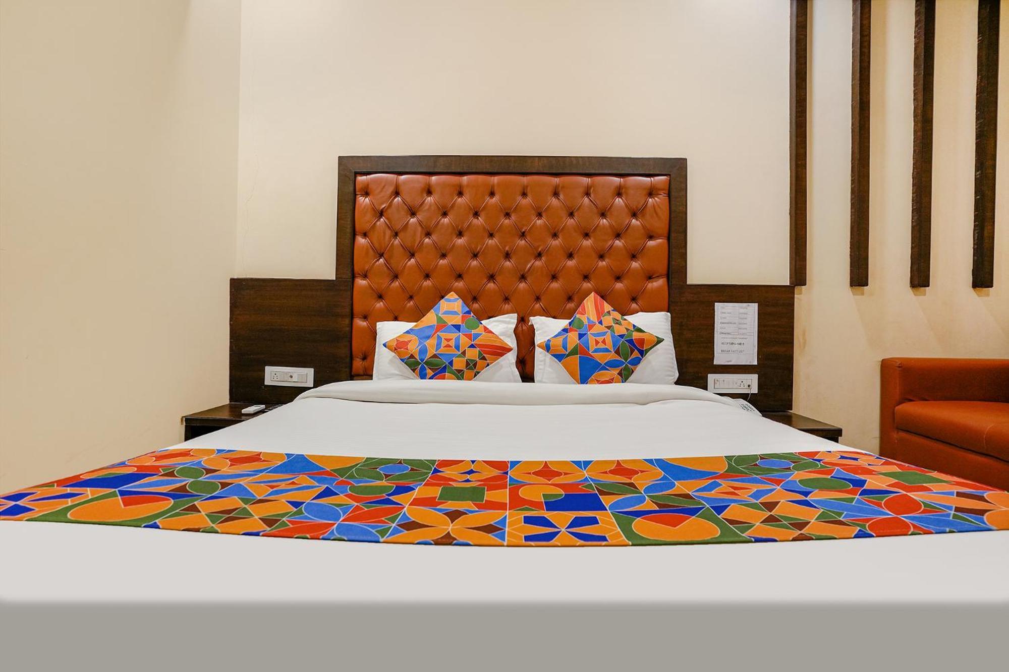 Fabhotel Vertigo Suites - Nr Bkc มุมไบ ภายนอก รูปภาพ