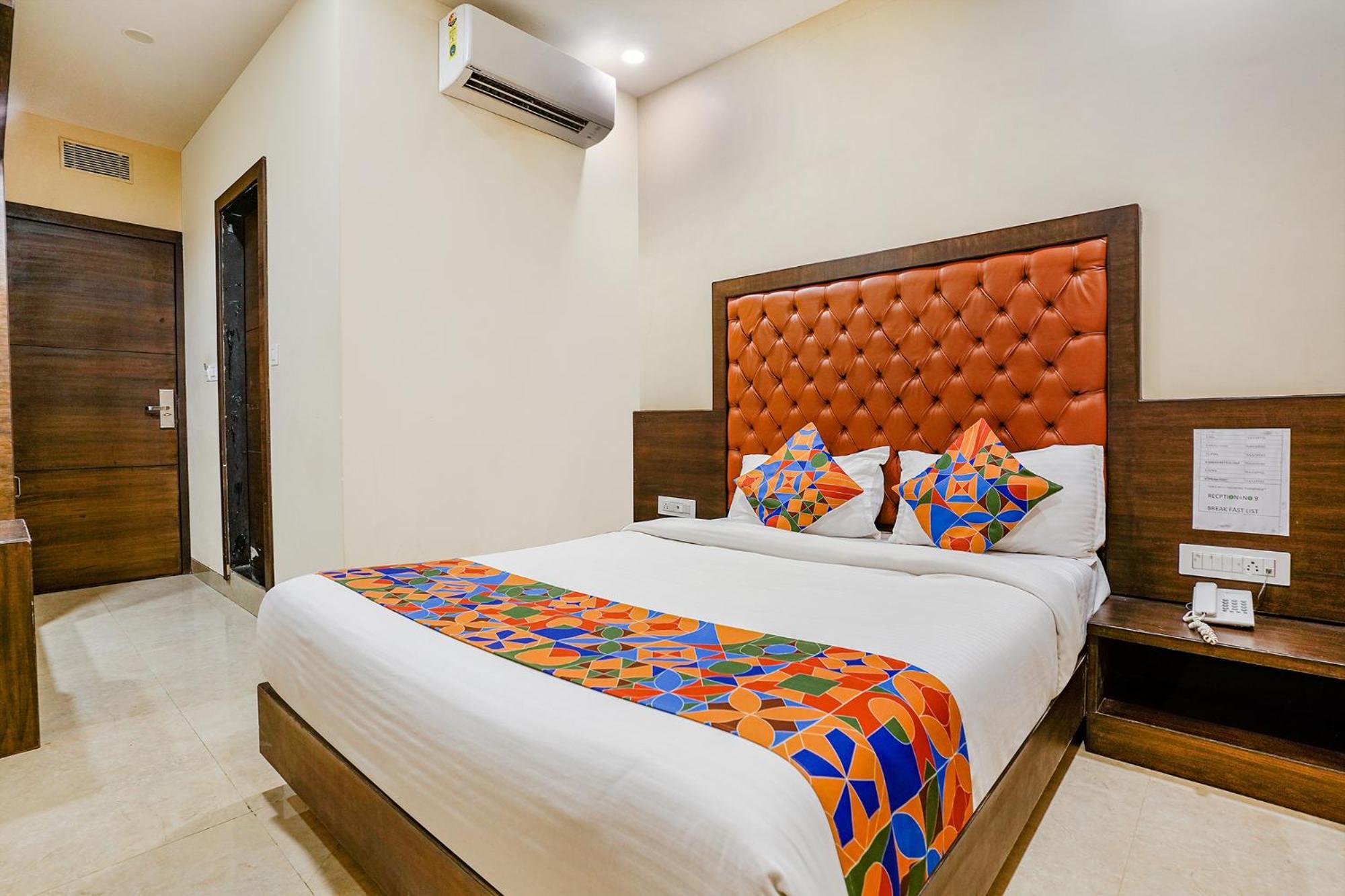 Fabhotel Vertigo Suites - Nr Bkc มุมไบ ภายนอก รูปภาพ